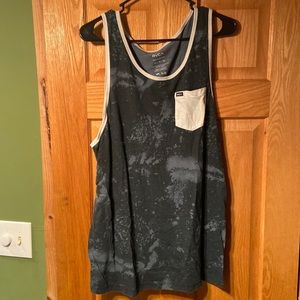 RVCA Men’s Regular Fit Tank Top T-Shirt